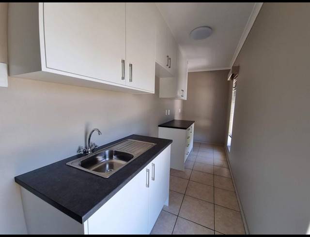 1 BEDROOM PROPERTY TO RENT IN ELIM